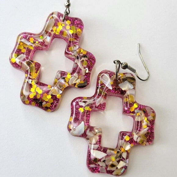 Sparkly Green Earrings Geometric Shape Earrings or Cross Shape Earrings - Picture 7 of 7